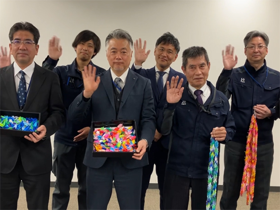 Chugoku Branch group “Origami Crane Volunteers”